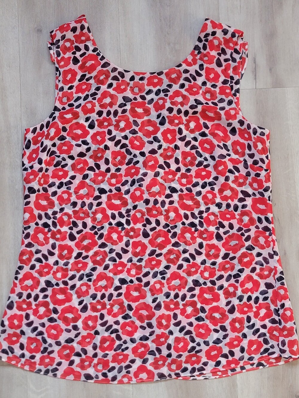 Cabi Fiesta Tank Style 5356 Ruffle V-Back Floral Blouse - Size XS